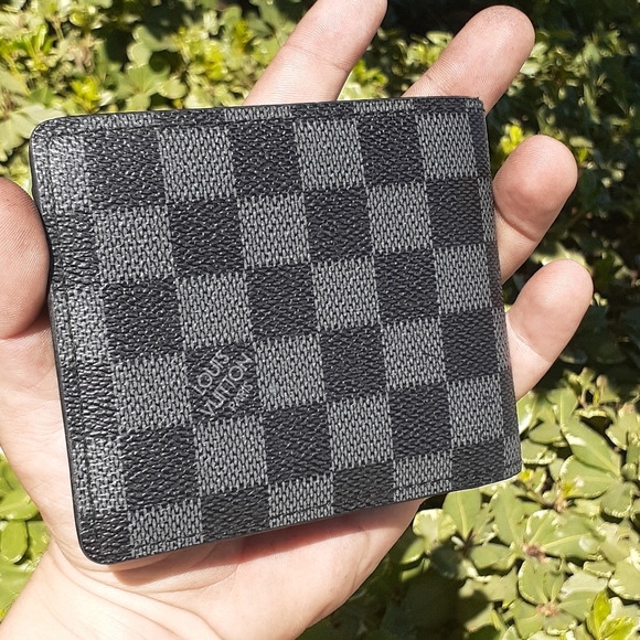 Mens Multiple Wallet in Damier Graphite Canvas - Picture 7 of 9